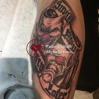 Tattoo Clown auf einem Arm